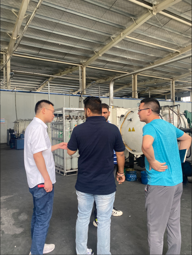 7efa61f3-7be2-4a18-8379-9d723aba409c